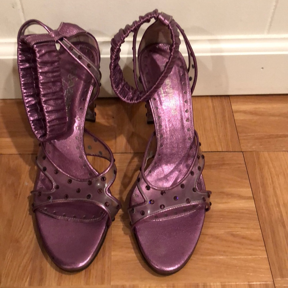 Yves saint laurent sandals!